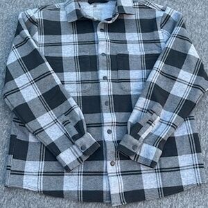 all in motion Gray & Black Plaid Button-Down Shirt